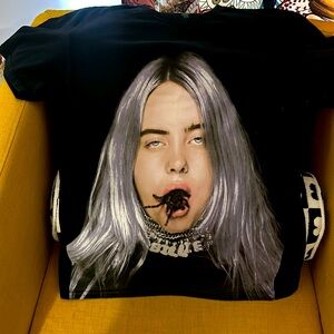 Billie Eilish 🖤 🕷️ Graphic Tee